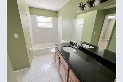 4710 Hoxie Lane, Sarasota, FL 34233 - Photo 9