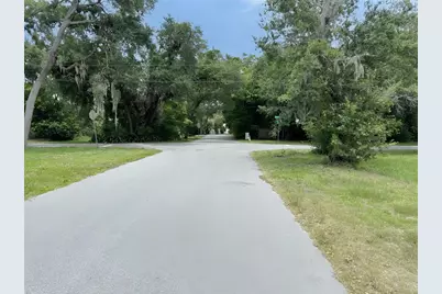 4710 Hoxie Lane, Sarasota, FL 34233 - Photo 13