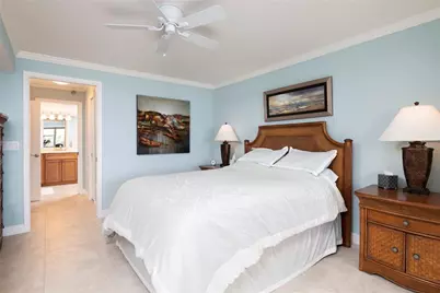 2675 Gulf Of Mexico Drive #204, Longboat Key, FL 34228 - Photo 27