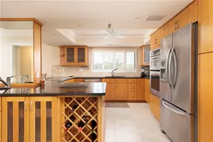 2675 Gulf of Mexico Dr, Longboat Key, FL 34228 - Photo 9
