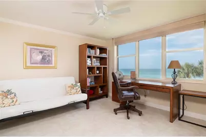 2675 Gulf Of Mexico Drive #204, Longboat Key, FL 34228 - Photo 25