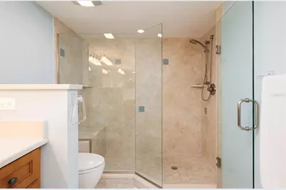 2675 Gulf Of Mexico Drive #204, Longboat Key, FL 34228 - Photo 29