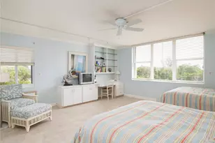 2675 Gulf of Mexico Dr, Longboat Key, FL 34228 - Photo 21