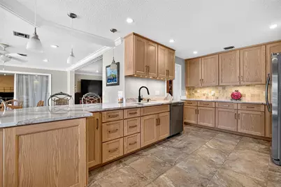 401 Norma Court, Punta Gorda, FL 33950 - Photo 13