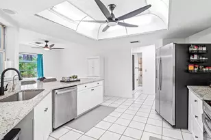 7238 Spinnaker Blvd, Englewood, FL 34224 - Photo 7