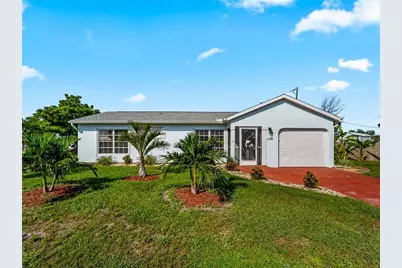 119 Oldenburgh Court NE, Port Charlotte, FL 33952 - Photo 3