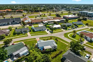 119 Oldenburgh Ct NE, Port Charlotte, FL 33952 - Photo 37