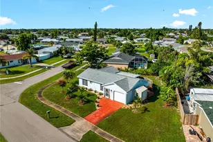 119 Oldenburgh Ct NE, Port Charlotte, FL 33952 - Photo 25
