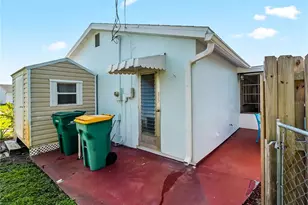 119 Oldenburgh Ct NE, Port Charlotte, FL 33952 - Photo 31