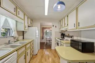 2100 Kings Hwy, Port Charlotte, FL 33980 - Photo 13