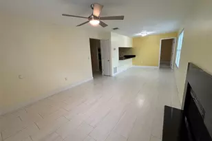 3638 59th Ave W, Bradenton, FL 34210 - Photo 5