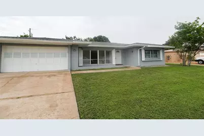 326 Wherley Avenue SE, Port Charlotte, FL 33952 - Photo 15