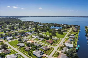 326 Wherley Ave SE, Port Charlotte, FL 33952 - Photo 7