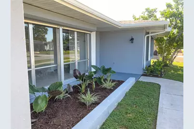 326 Wherley Avenue SE, Port Charlotte, FL 33952 - Photo 3