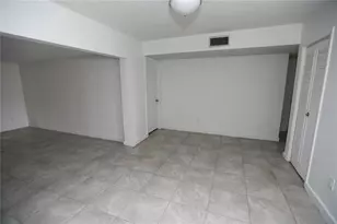 326 Wherley Ave SE, Port Charlotte, FL 33952 - Photo 21