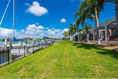 21551 Edgewater Drive, Port Charlotte, FL 33952 - Photo 17