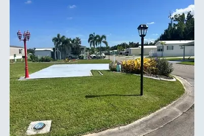267 Dolphin Pkwy, Punta Gorda, FL 33950 - Photo 5