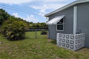 22311 Midway Blvd, Port Charlotte, FL 33952 - Photo 5
