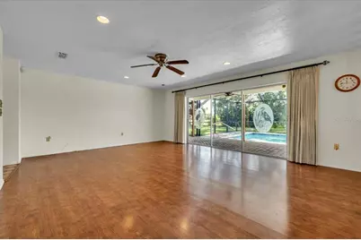 5012 Palm Aire Drive, Sarasota, FL 34243 - Photo 5