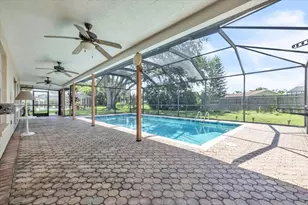 5012 Palm Aire Dr, Sarasota, FL 34243 - Photo 33