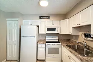 21150 Gertrude Ave, Port Charlotte, FL 33952 - Photo 7