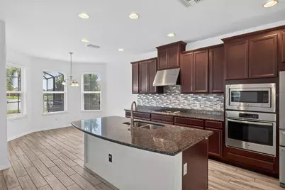 5934 Anise Drive, Sarasota, FL 34238 - Photo 9
