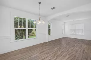 5934 Anise Dr, Sarasota, FL 34238 - Photo 7