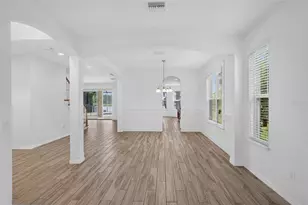 5934 Anise Dr, Sarasota, FL 34238 - Photo 5