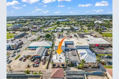 111 W Olympia Avenue, Punta Gorda, FL 33950 - Photo 1