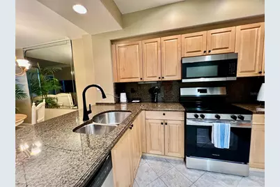3191 Matecumbe Key Road #303, Punta Gorda, FL 33955 - Photo 11