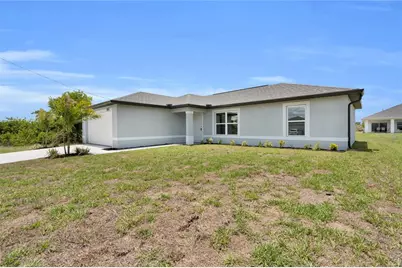 310 NE 9th Terrace, Cape Coral, FL 33909 - Photo 39