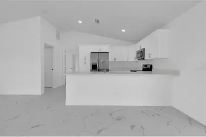 310 NE 9th Terrace, Cape Coral, FL 33909 - Photo 29