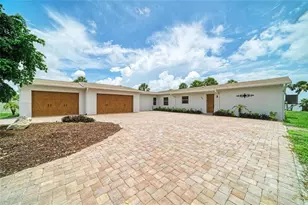 211 Bahia Vista Dr, Englewood, FL 34223 - Photo 1
