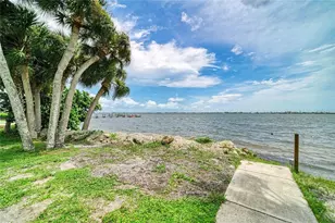 211 Bahia Vista Dr, Englewood, FL 34223 - Photo 47