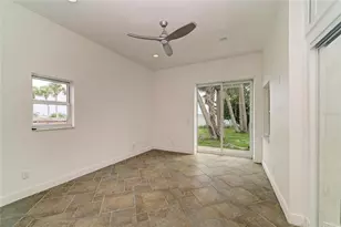 211 Bahia Vista Dr, Englewood, FL 34223 - Photo 33