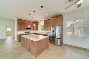 211 Bahia Vista Dr, Englewood, FL 34223 - Photo 15