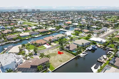 375 Wales Court, Marco Island, FL 34145 - Photo 3