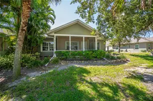1253 Red Oak Ln, Port Charlotte, FL 33948 - Photo 5