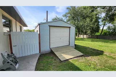 19842 Midway Blvd, Port Charlotte, FL 33948 - Photo 43