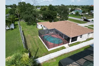 19842 Midway Blvd, Port Charlotte, FL 33948 - Photo 7