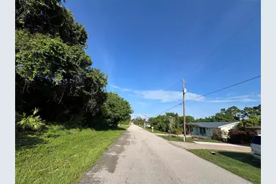 3239 Manhattan Street, Port Charlotte, FL 33952 - Photo 7