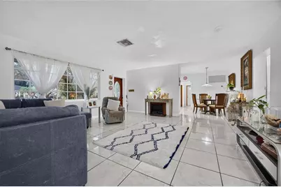 4701 Spahn Street, Sarasota, FL 34232 - Photo 5