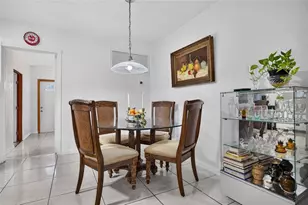 4701 Spahn St, Sarasota, FL 34232 - Photo 11