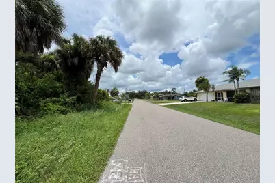 18308 Morrisson Avenue, Port Charlotte, FL 33948 - Photo 3