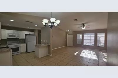 3740 SW Santa Barbara Place, Cape Coral, FL 33914 - Photo 5