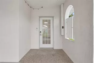1005 Alston Ln, Englewood, FL 34223 - Photo 13