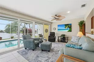 365 Belaire Ct, Punta Gorda, FL 33950 - Photo 13