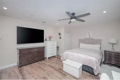 18423 Alphonse Circle, Port Charlotte, FL 33948 - Photo 15