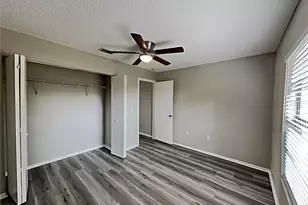 3205 40th St W, Bradenton, FL 34205 - Photo 7