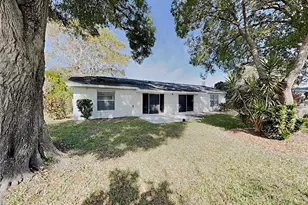 3205 40th St W, Bradenton, FL 34205 - Photo 15